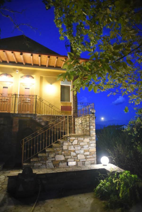 Santa Marina Guesthouse Като-Лутракі Екстер'єр фото