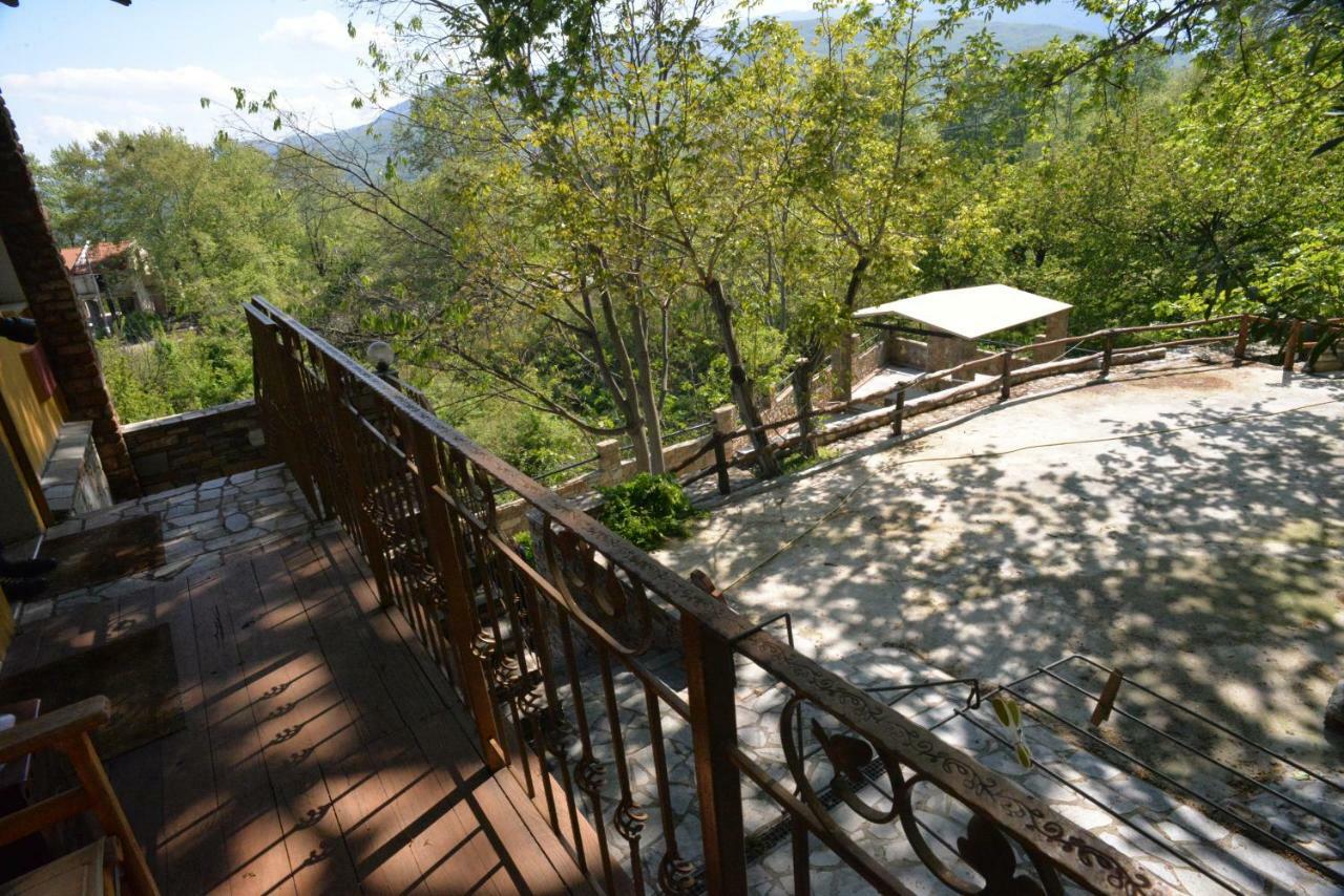 Santa Marina Guesthouse Като-Лутракі Екстер'єр фото