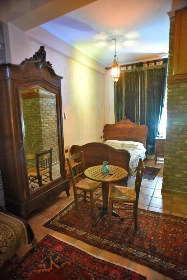 Santa Marina Guesthouse Като-Лутракі Екстер'єр фото