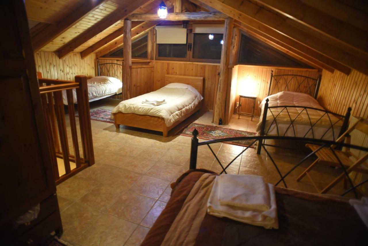 Santa Marina Guesthouse Като-Лутракі Екстер'єр фото