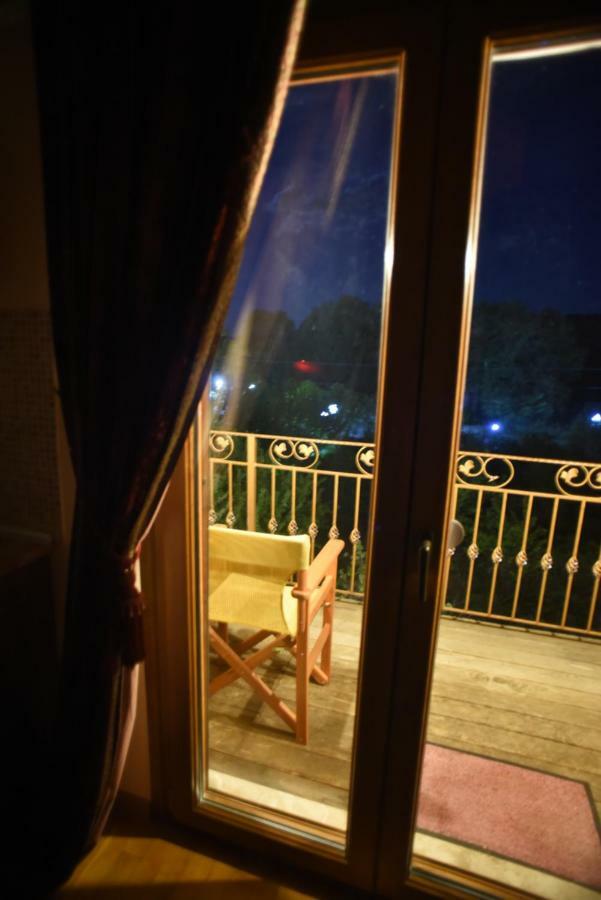 Santa Marina Guesthouse Като-Лутракі Екстер'єр фото