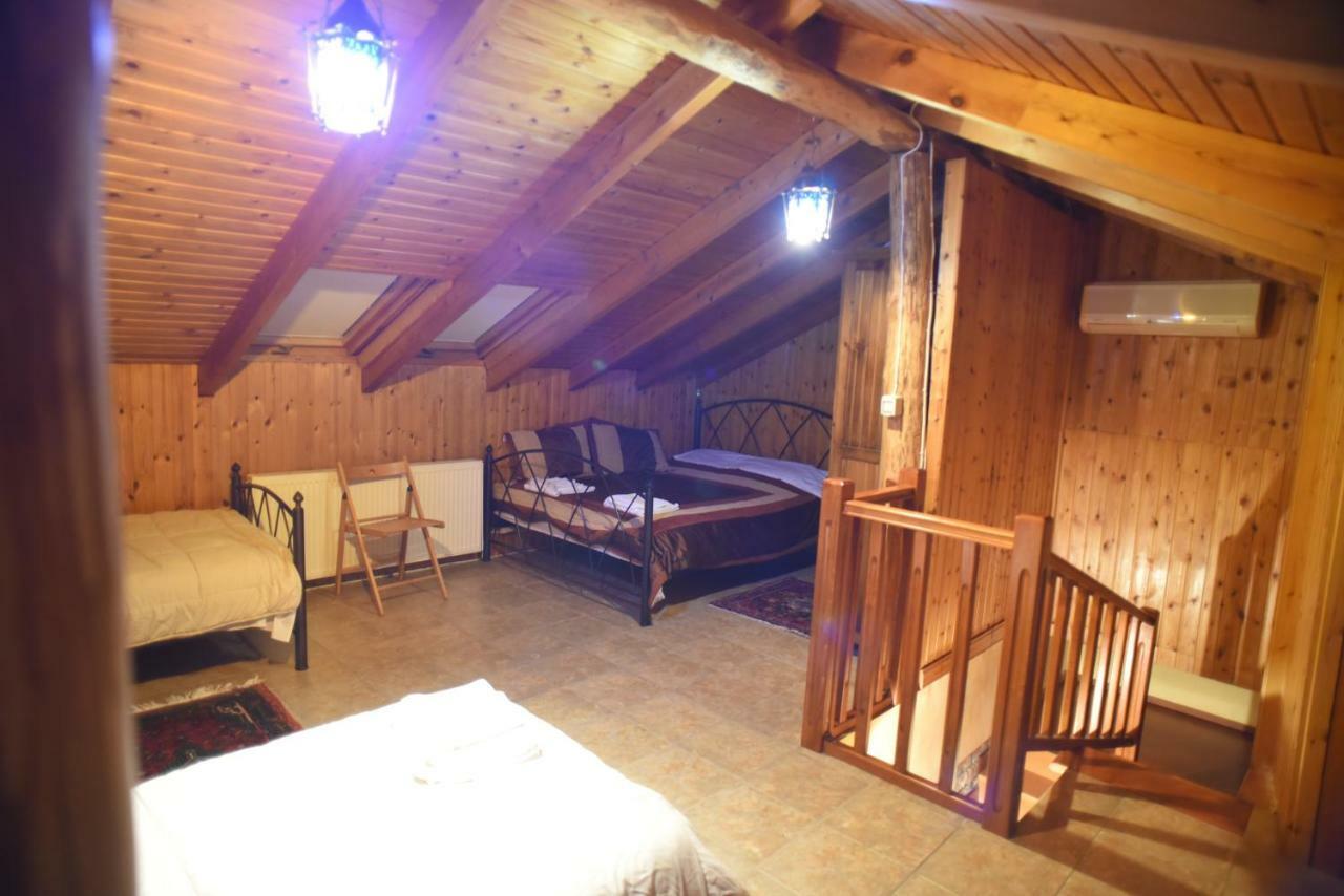Santa Marina Guesthouse Като-Лутракі Екстер'єр фото